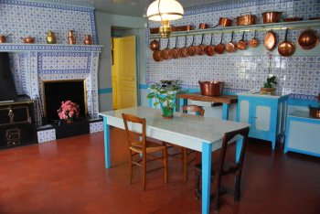 kitchen.jpg kitchen.jpg